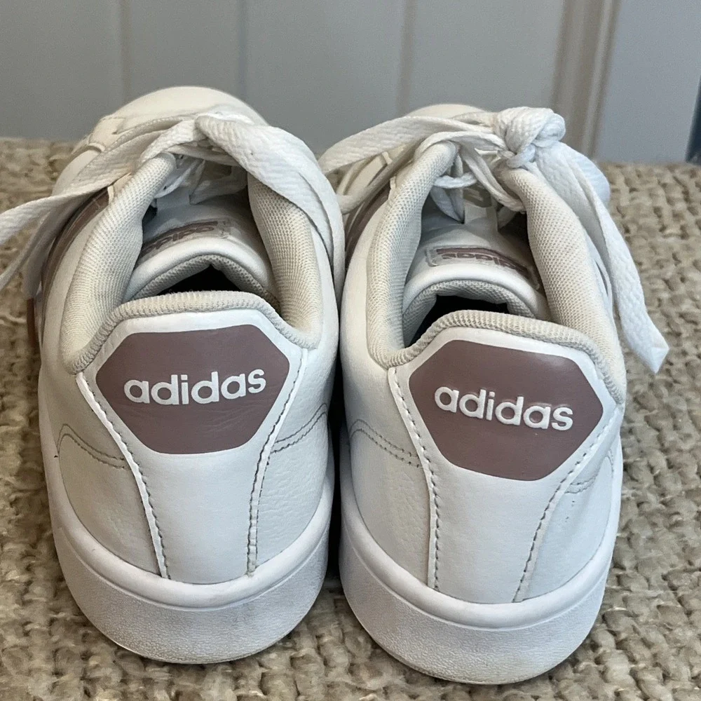 Adidas Women Cloudfoam Advantage DA9524‎ White Rose Gold Shoes Sneakers Size 9.5